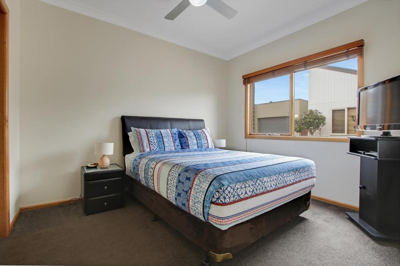 Apartments On Church - Unit 7 Lakes Entrance Εξωτερικό φωτογραφία